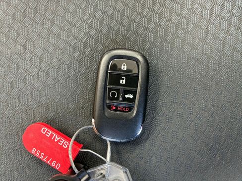 Used 2025 Honda Civic Sport image 21