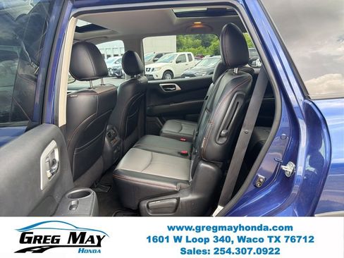 Used 2019 Nissan Pathfinder SL FWD image 27
