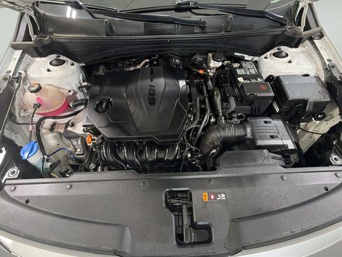 Used 2024 Kia Sportage EX FWD image 24