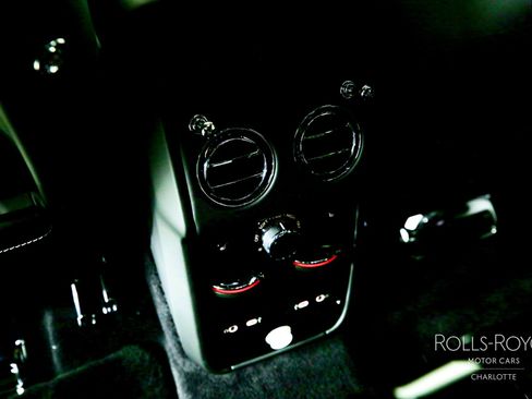 Used 2026 Rolls-Royce Cullinan image 21