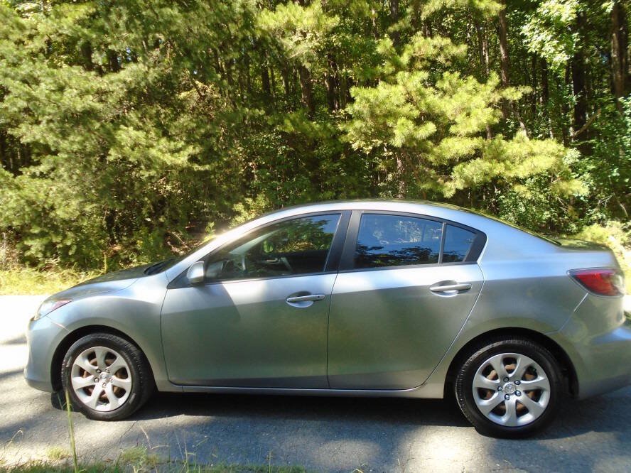 Used 2013 MAZDA MAZDA3 i SV FWD image 8