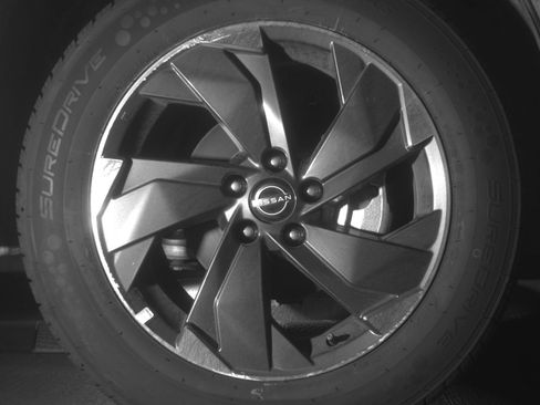 Used 2025 Nissan Rogue SV image 13