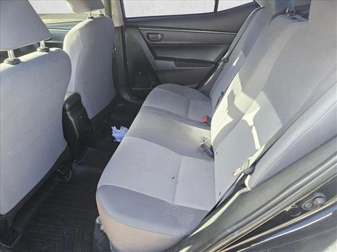 Used 2015 Toyota Corolla L image 10