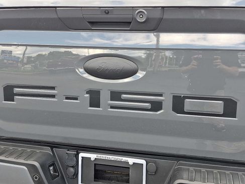 Used 2021 Ford F150 Lariat w/ Equipment Group 502A High AWD/4WD image 29