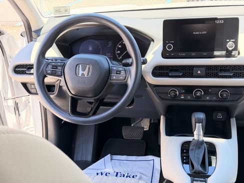 Used 2023 Honda HR-V LX image 19