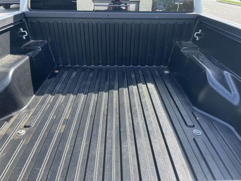 Used 2021 Toyota Tacoma TRD Sport image 41