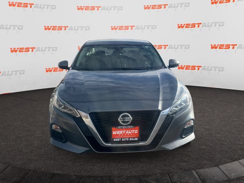 Used 2022 Nissan Altima 2.5 SV FWD image 8