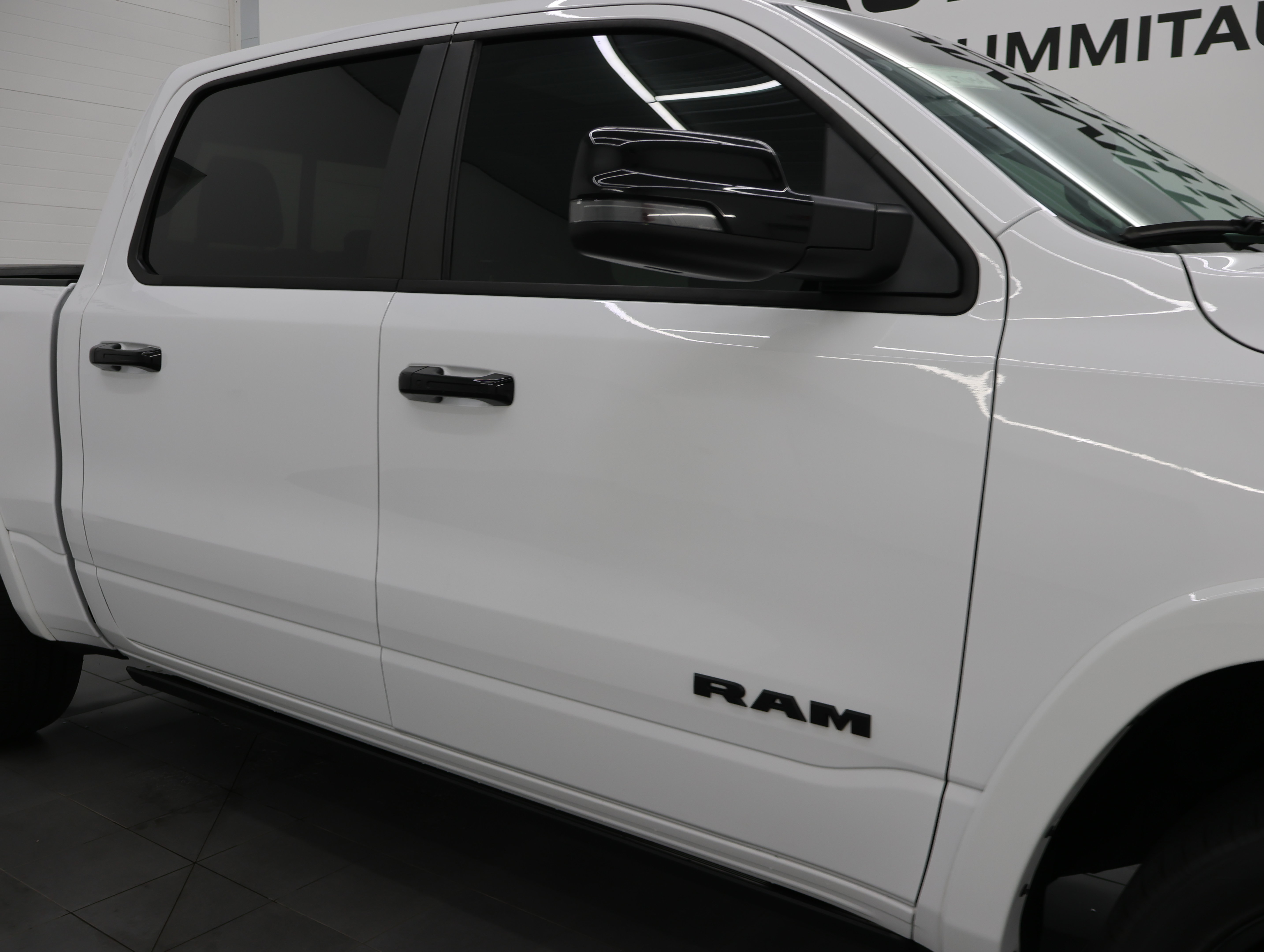 Used 2023 RAM 1500 Limited w/ Night Edition AWD/4WD image 24
