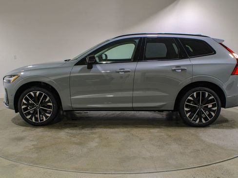 New 2026 Volvo XC60 B5 Ultra w/ Protection Package Premier image 2