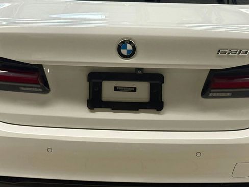 Used 2021 BMW 530i w/ Convenience Package image 11