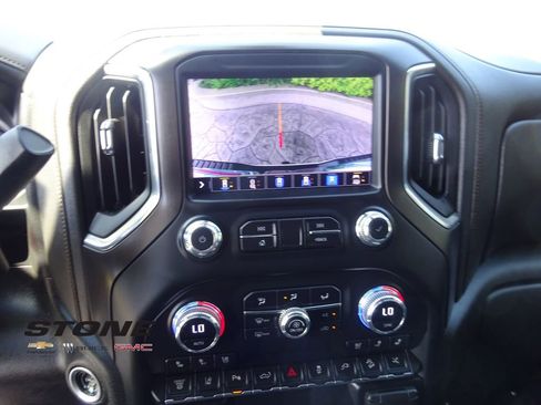 Used 2023 GMC Sierra 2500 AT4 w/ AT4 Premium Plus Package image 30