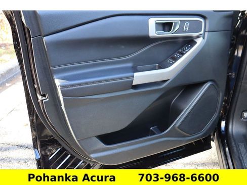 Used 2024 Ford Explorer XLT image 21