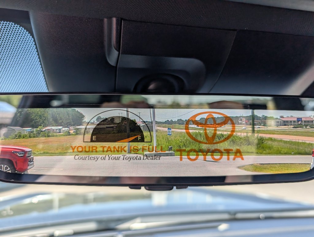 New 2026 Toyota Tundra Platinum w/ TRD Off-Road Package AWD/4WD image 14