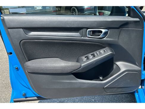 Used 2023 Honda Civic Sport image 7