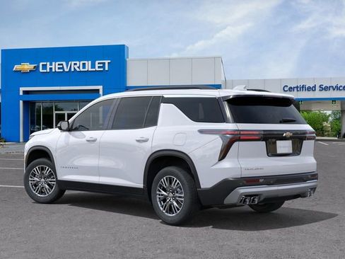 New 2026 Chevrolet Traverse LT FWD image 3