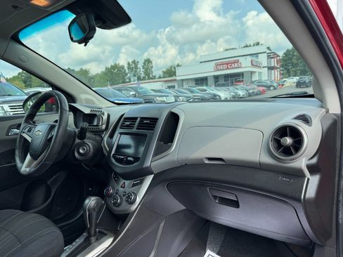 Used 2013 Chevrolet Sonic LT FWD image 20