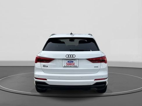 Used 2023 Audi Q3 2.0T Premium image 6