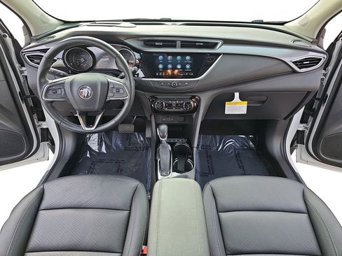 Used 2022 Buick Encore GX Essence w/ Advanced Technology Package image 9