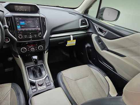 Used 2019 Subaru Forester Limited w/ Popular Package #3 AWD/4WD image 11