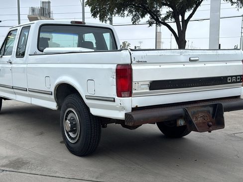 Used 1994 Ford F250 XL image 5