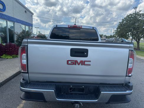 Used 2016 GMC Canyon SLE w/ SLE Convenience Package AWD/4WD image 5