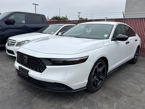 Used 2024 Honda Accord Sport image 7