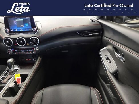 Used 2025 Nissan Sentra SR w/ SR Premium Package FWD image 19