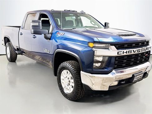 Used 2021 Chevrolet Silverado 3500 LT w/ Texas Edition image 3