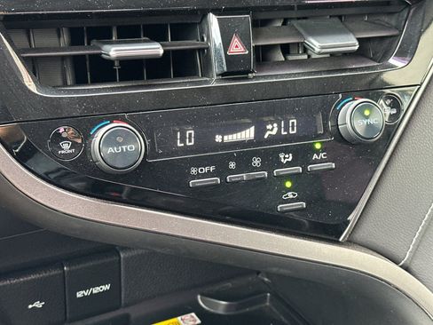 Used 2023 Toyota Camry XSE FWD image 19