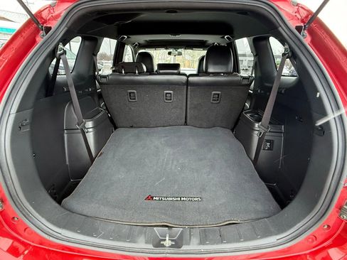 Used 2019 Mitsubishi Outlander LE image 15