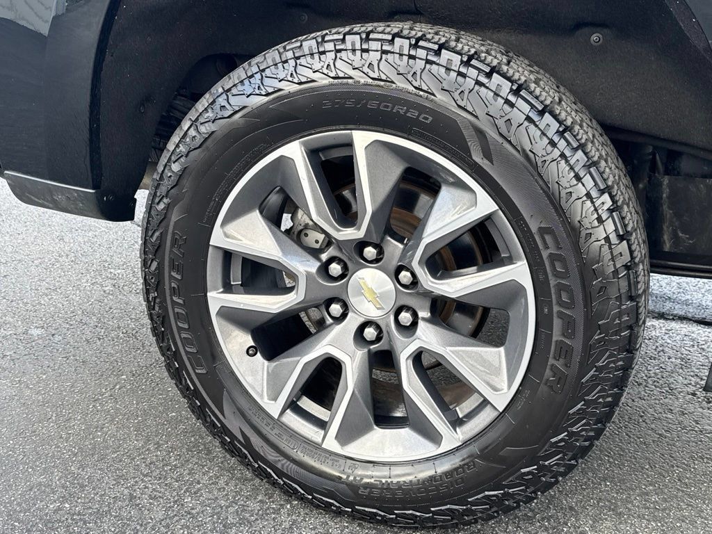 Used 2021 Chevrolet Silverado 1500 LT w/ All Star Edition Plus AWD/4WD image 7