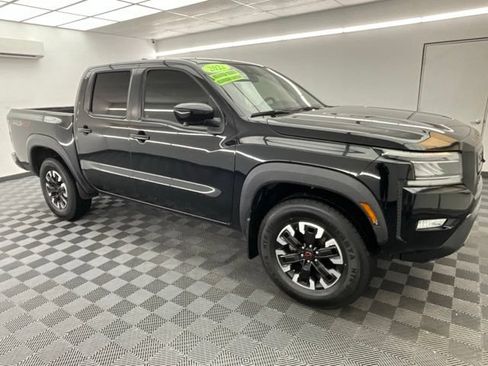 Used 2022 Nissan Frontier PRO-4X AWD/4WD image 2