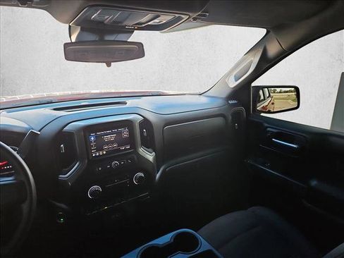 Used 2022 Chevrolet Silverado 1500 Custom AWD/4WD image 4