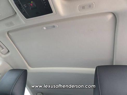 Certified 2024 Lexus ES 350 w/ Premium Package FWD image 12