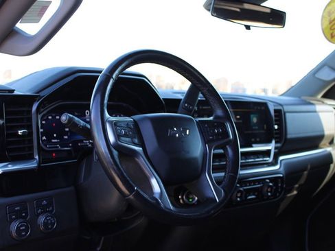 Used 2022 Chevrolet Silverado 1500 RST w/ Redline Edition image 17