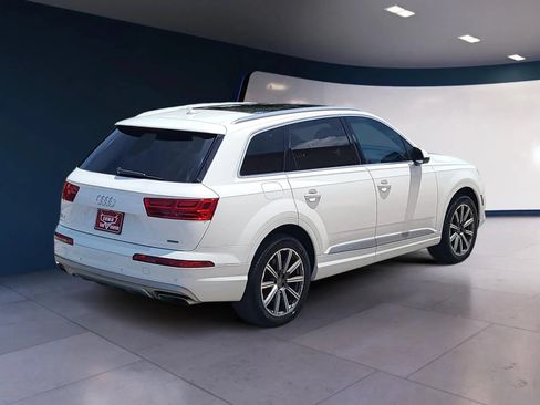 Used 2017 Audi Q7 2.0T Premium Plus w/ Premium Plus Package AWD/4WD image 5