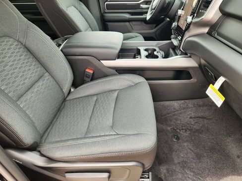 New 2026 RAM 1500 Big Horn AWD/4WD image 13