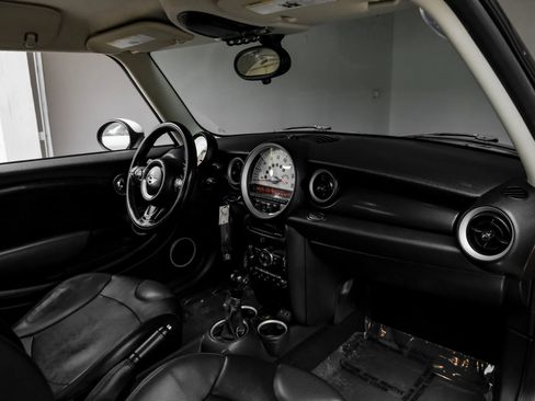 Used 2013 MINI Cooper S image 11