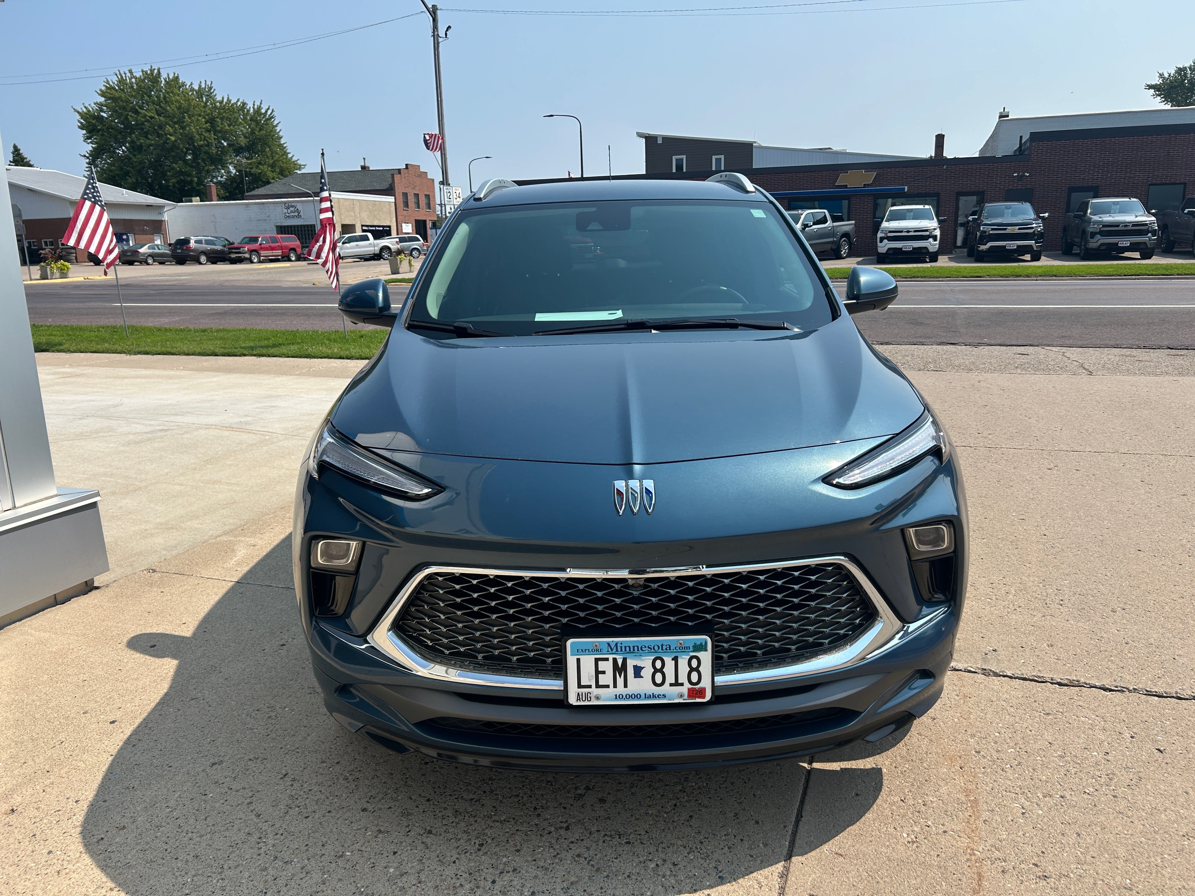 Used 2024 Buick Encore GX Avenir w/ Avenir Technology Package AWD/4WD image 3