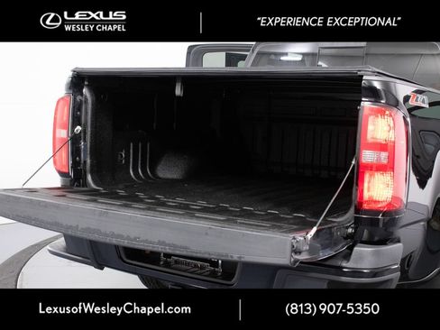 Used 2015 Chevrolet Colorado Z71 AWD/4WD image 16