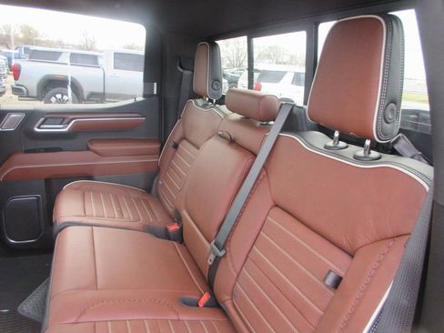 New 2026 GMC Sierra 1500 Denali Ultimate AWD/4WD image 15