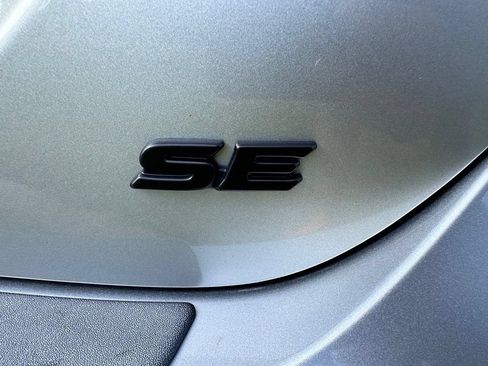 Used 2024 Toyota Camry SE FWD image 27