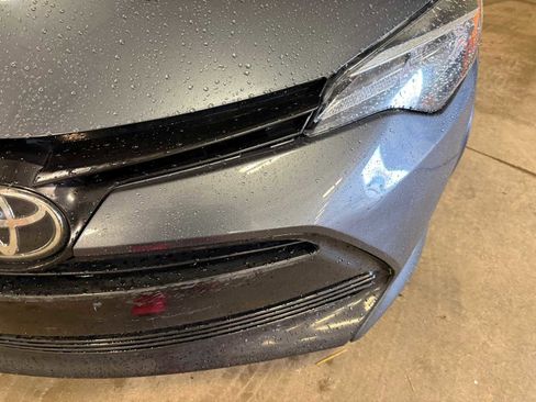 Used 2017 Toyota Corolla LE image 5