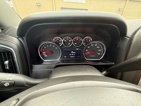 Used 2019 Chevrolet Silverado 1500 LT RWD image 14