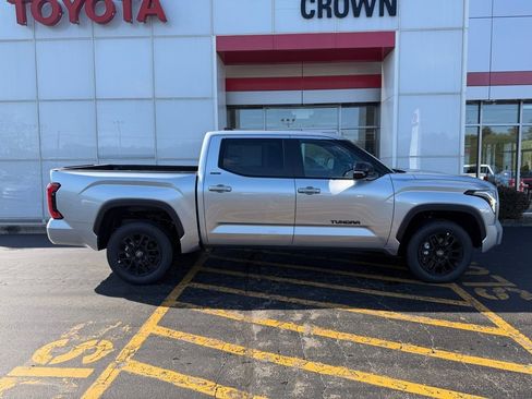 New 2026 Toyota Tundra Limited AWD/4WD image 4