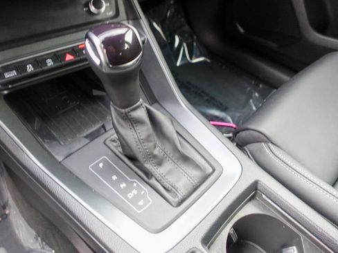 Used 2025 Audi Q3 2.0T Premium w/ Convenience Package image 19