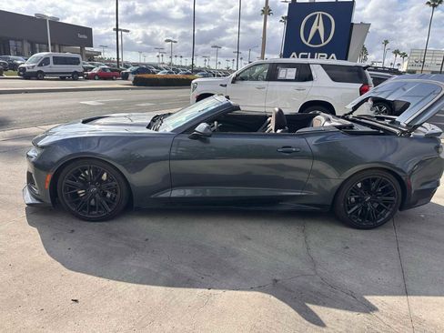 Used 2021 Chevrolet Camaro ZL1 w/ LPO, ZL1 Protection Package image 11