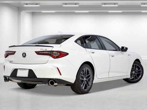 Used 2025 Acura TLX w/A-Spec Package image 5