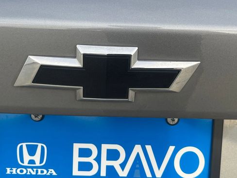 Used 2025 Chevrolet Trax RS w/ Driver Confidence Package image 14