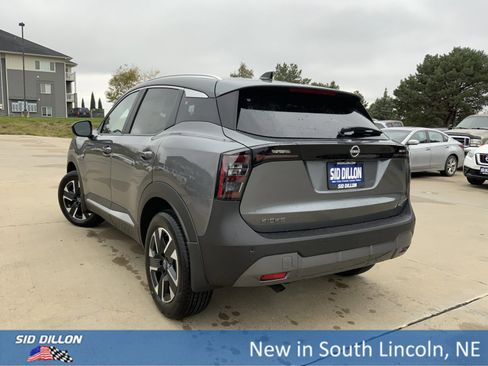New 2026 Nissan Kicks SV w/ SV Premium Package image 3